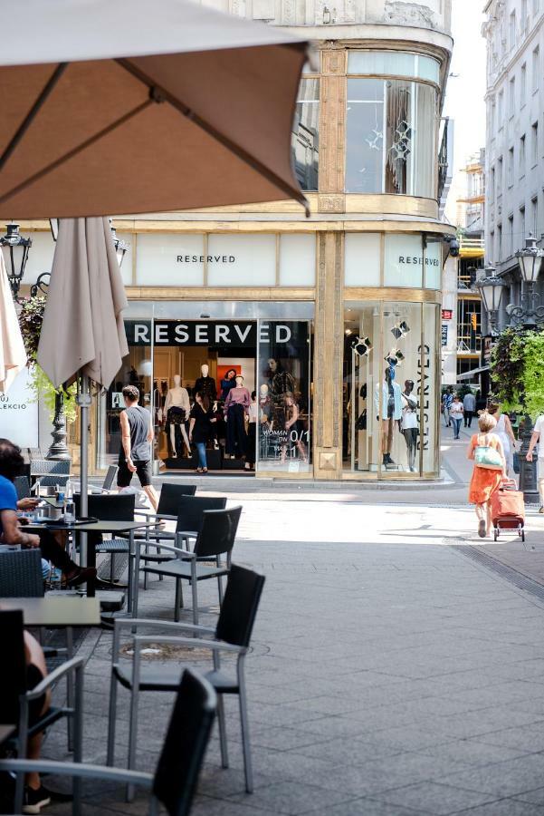 Regiposta Street- City Center Boedapest Buitenkant foto